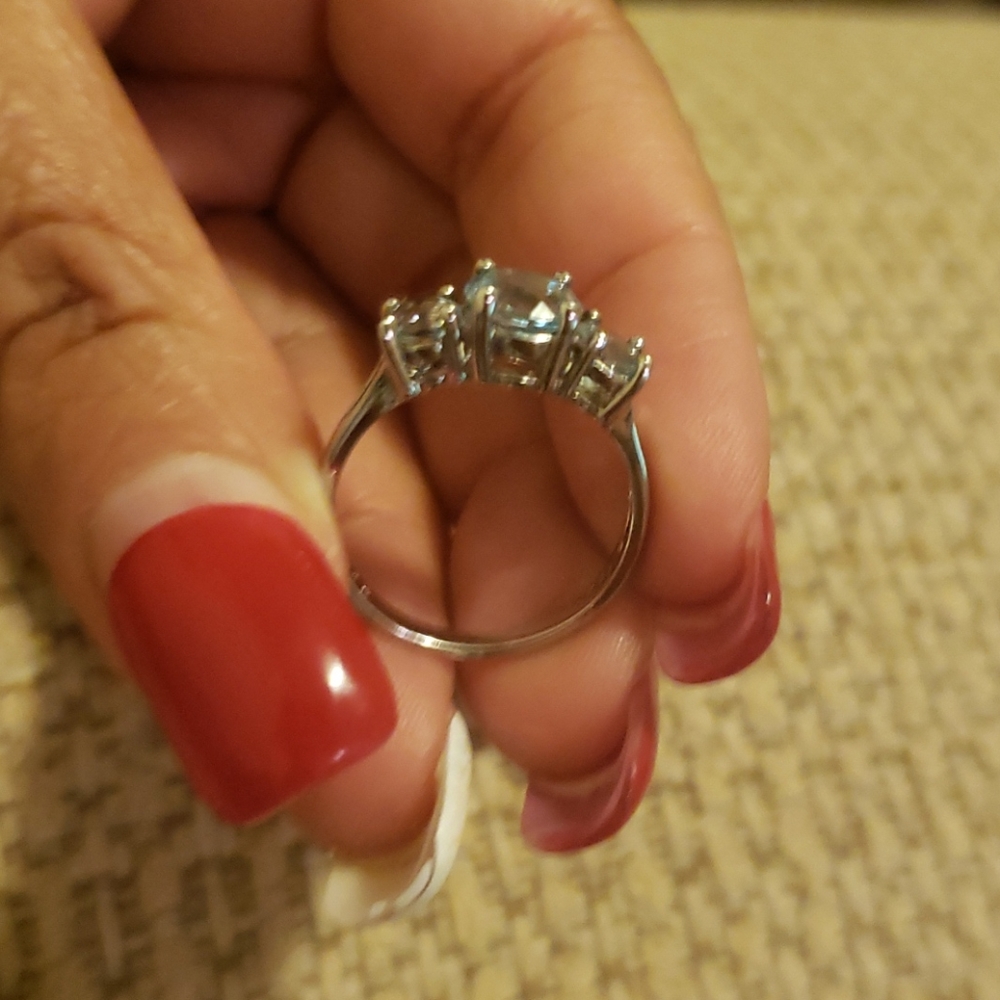 Ring - Picture 2 of 3